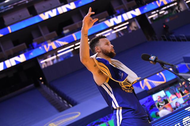 Skip：文班没对抗净搞些后卫动作 NBA杯决赛他被米罗抢爆了！